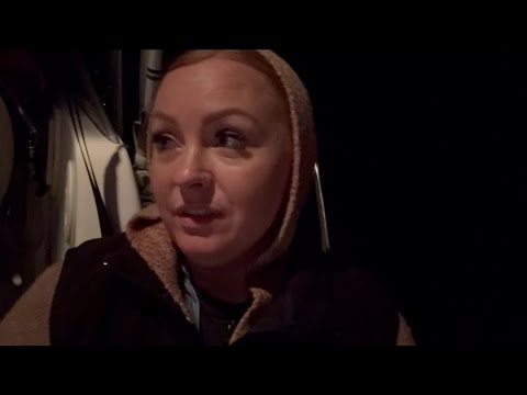 Видео: Двигатель лодки начал дымиться ночью в океане! 