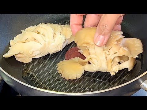 Видео: Простой способ превратить вешенки в мясо растительного происхождения! И оно очень «мясистое»!