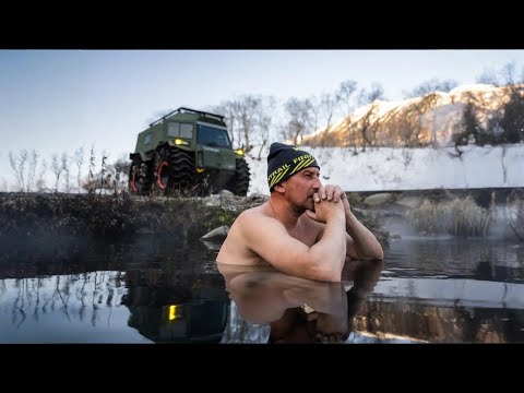 Видео: Камчатка. Убегаем от медведя. Обзор вездехода Тайфун на АКПП.