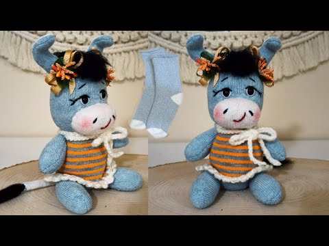 Видео: ИЗГОТОВЛЕНИЕ ИГРУШЕЧНОГО ОСЛА ИЗ НОСОВ