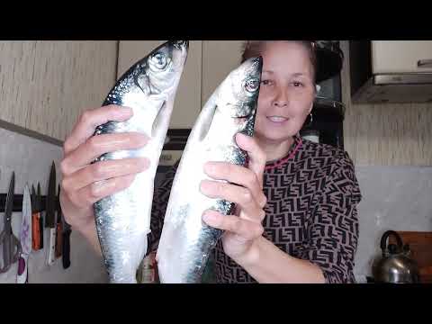 Видео: Сходила за черемшой. Моя селедка лучше любой консервы..