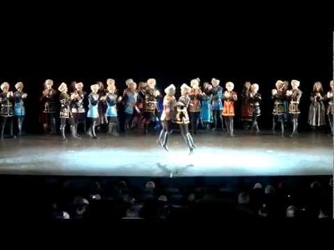 Видео: Ансамбль - "Лезгинка"