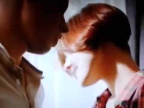 Видео: Поцелуй Антипова и Оли