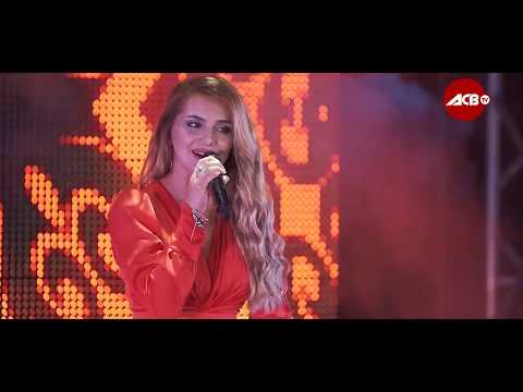 Видео: Оксана Куршева - Один такой