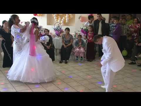Видео: Цыгани в Сызрани,ГРУЗИНКА 11 сентября 2012 часть 1