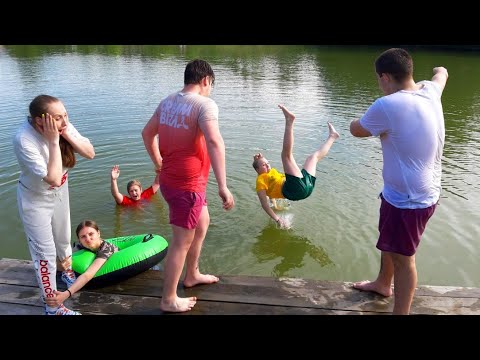 Видео: ДЕВОЧКИ ПОПАЛИСЬ! КТО ОКАЗАЛСЯ В..