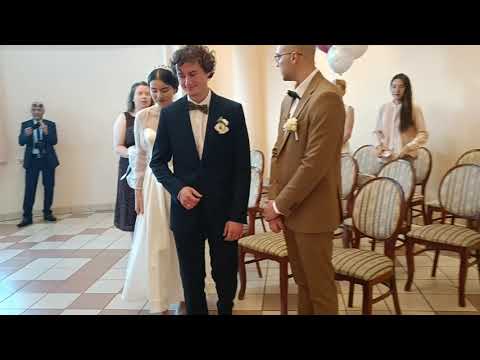 Видео: Роспись Димы и Таи в Польше