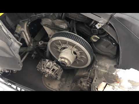 Видео: 552 ROTAX. Поршень повредило сальником!