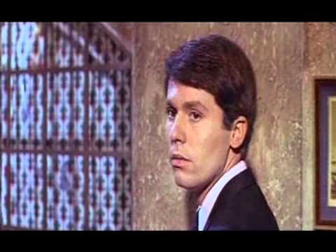 Видео: Тема Мигеля