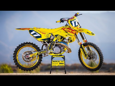 Видео: ВОЗВРАЩЕНИЕ К ЖИЗНИ: Мы ездим на двухтактном Suzuki RM125 2006 года выпуска.