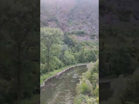 Видео: Пътуване с влак през Искърското дефиле