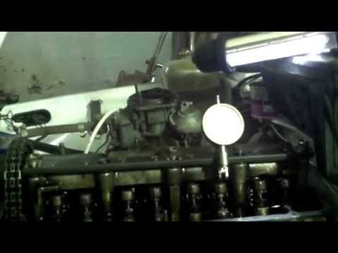 Видео: Регулировка клапанов на ВАЗ классика (Нива).