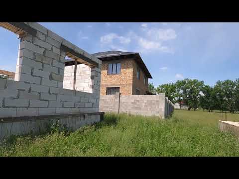 Видео: Дом 10х10 м_Газоблок_Высота потолка_3,5 м_Перемычки оконные и дверные_22_05_24