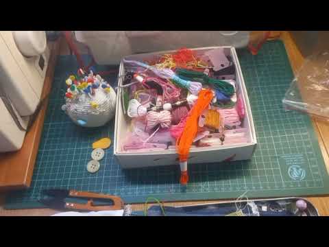 Видео: Не выбрасывайте старые пуговицы,им можно найти применение в декоре.