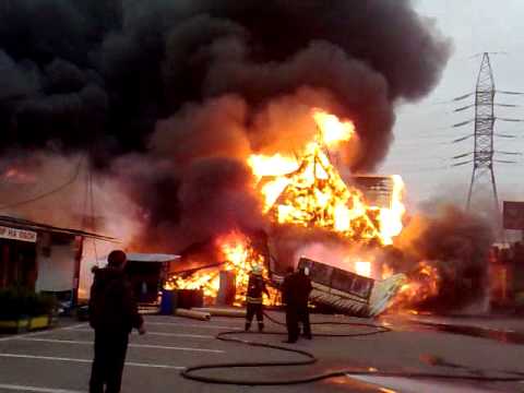 Видео: Пожар на Каширке