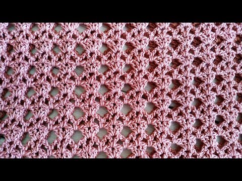Видео: АЖУРНЫЙ УЗОР КРЮЧКОМ ДЛЯ ТУНИКИ, ТОПА,КАРДИГАНА ДЛЯ НАЧИНАЮЩИХ. МАСТЕР КЛАСС КРЮЧКОМ.