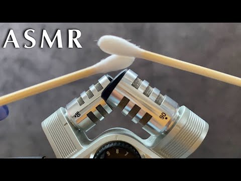 Видео: Асмр. Ватные палочки для чистки ушей без слов.