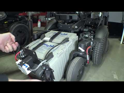 Видео: РЕМОНТ VLOG 694: замена аккумулятора — Permobil F3 и M3! (ДЛИННОЕ ВИДЕО)