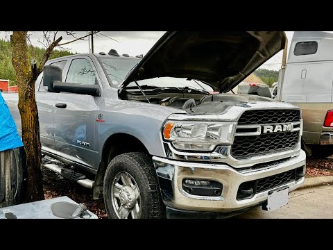 Видео: Ram 3500 2020 года. Пробег 364 тыс. миль. Двигатель Cummins 6.7. Плохой гидрокомпенсатор. Холодны...