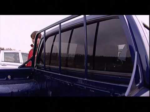 Видео: Наши тесты - Новинка рынка Nissan NP-300 против Mazda BT50 и SsangYong Actyon Sport (часть 1)