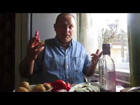 Видео: Пью водку "Хортица" с селёдкой...