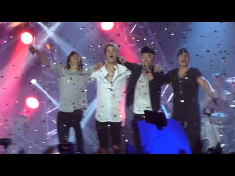 Видео: MBAND - Она вернётся 10.10.2015 Москва