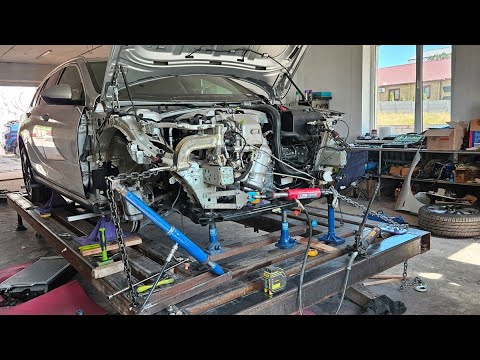 Видео: Buick Regal. Вытяжка лонжеронов. ДВУХ!