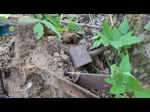 Видео: Вот почему летом трудно копать металл!!!