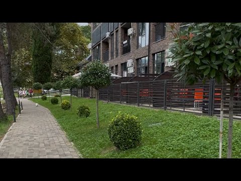 Видео: Продается двухуровневая квартира в Сочи.От собственника. На ровной поверхности.Связь по +79829466787