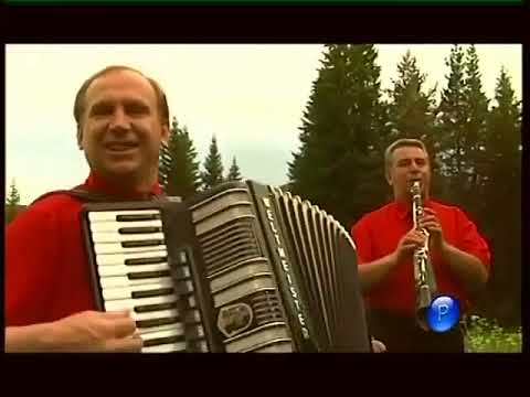 Видео: Виевска фолк група - Виевска хороводна китка - 2002г #music #folklore #live #folk #bulgaria #new