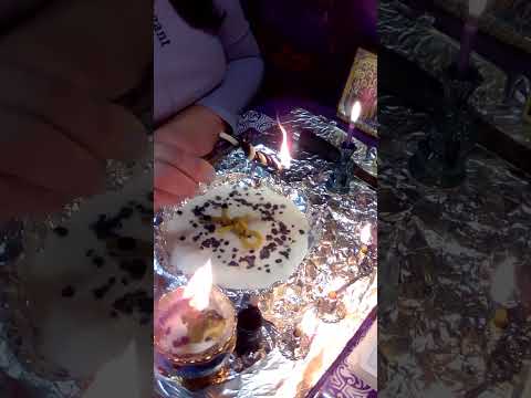 Видео: Убираем Порчу с ног.