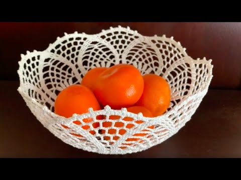 Видео: Ваза для фруктов или конфет связанная крючком