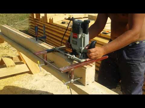 Видео: Ручной станок для реза постелей в брусе.