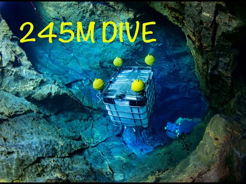 Видео: Погружение на глубину 245 м в пещере Пирс-Резердженс, Новая Зеландия