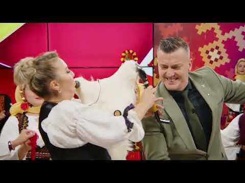 Видео: ЕЛЕНА ЈОВЧЕВСКА И СПАСЕН СИЛЈАНОВСКИ - ДЕВОЈЧЕ БЕЛО ЦРВЕНО