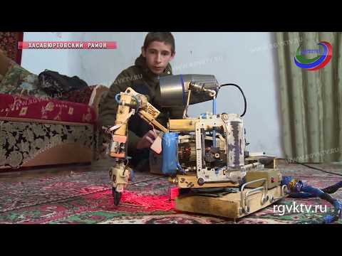 Видео: Главный изобретатель Сулевкента. 15-летний Алибулат мастерит роботов из подручных средств