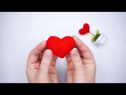 Видео: ❤Как связать простое маленькое объёмное сердечко крючком подробный мастер класс ❤