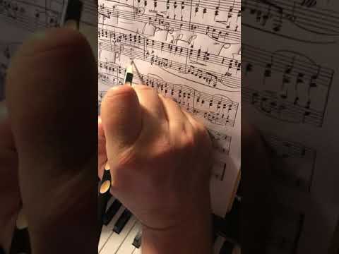 Видео: «Пианистическая кухня» Scriabin Prelude op. 11#4 e moll Скрябин Прелюдия op. 11 ми минор