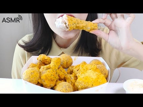 Видео: Prinkle курица ест ASMR _ реальный звук mukbang есть шоу