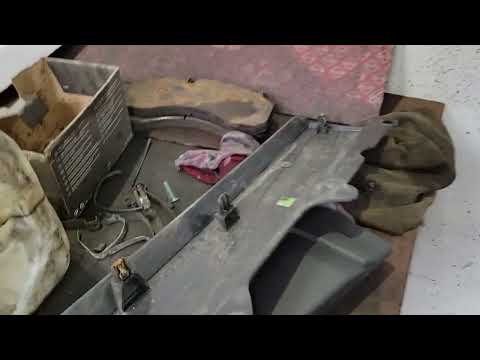 Видео: Рено Т   седельное устройство , подушка , и торсион кабины