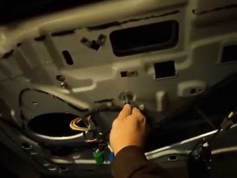 Видео: Ремонт электрических стеклоподъемников Ford 2004-2008