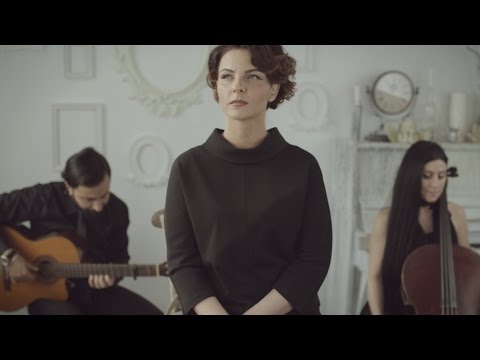 Видео: Надя Маслова - Однообразные мелькают... (романс)