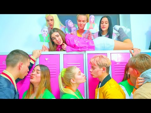 Видео: МАЖОРЕТКИ BUNNY VS FROGS ⚡️Даяна иска обратно бившия си приятел ❤️ Влог за училище