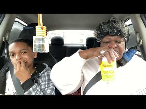 Видео: Сегодня у нас курица Боджанглс.