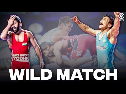 Видео: Полуфинал, вольная борьба - 65 кг: Б. Баджранг (Индия) против Д. Ниязбекова (Казахстан) 