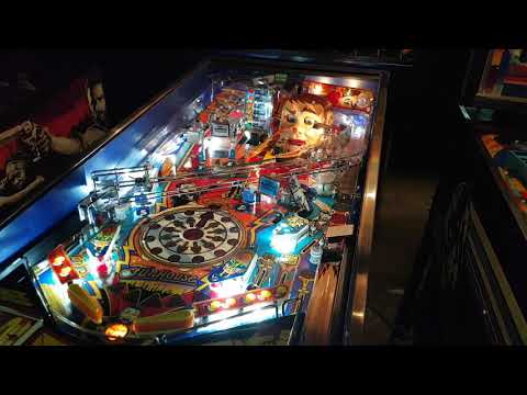 Видео: Видео игрового процесса Funhouse Pinball с невероятно захватывающим действием.
