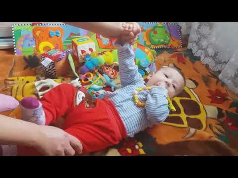 Видео: как правильно присаживать ребенка с 6 мес. наш опыт.