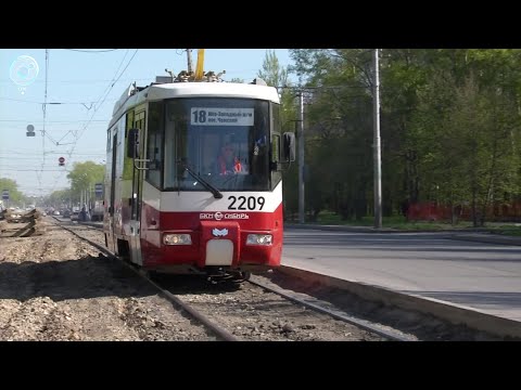 Видео: Трамвайные пути обновляют в Новосибирске
