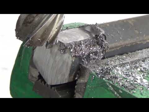 Видео: Первая стружка Самодельной ВФГ