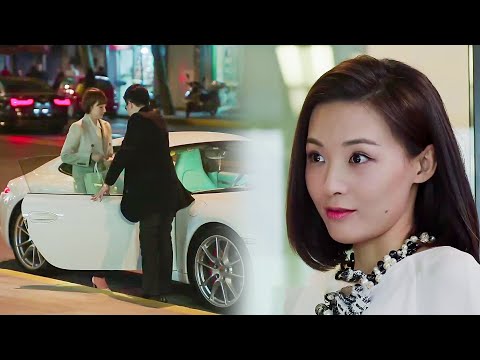 Видео: Любовница насмехается над женой, что она никому не нужна, не зная, что президент ухаживает за ней